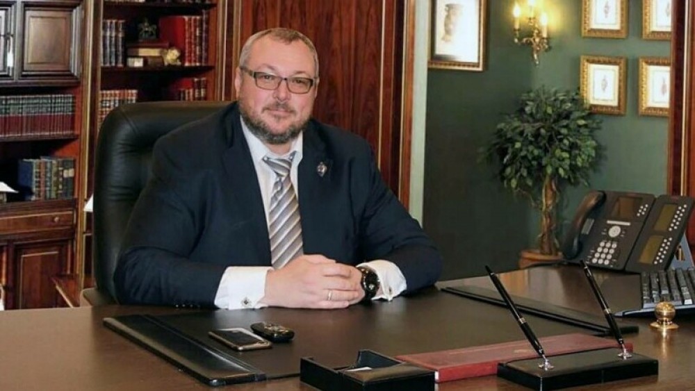Crimă teribilă la Moscova. Fostul vicepreședinte al Gazprombank și-ar fi ucis soția și fiica de 13 ani, după care s-ar fi sinucis